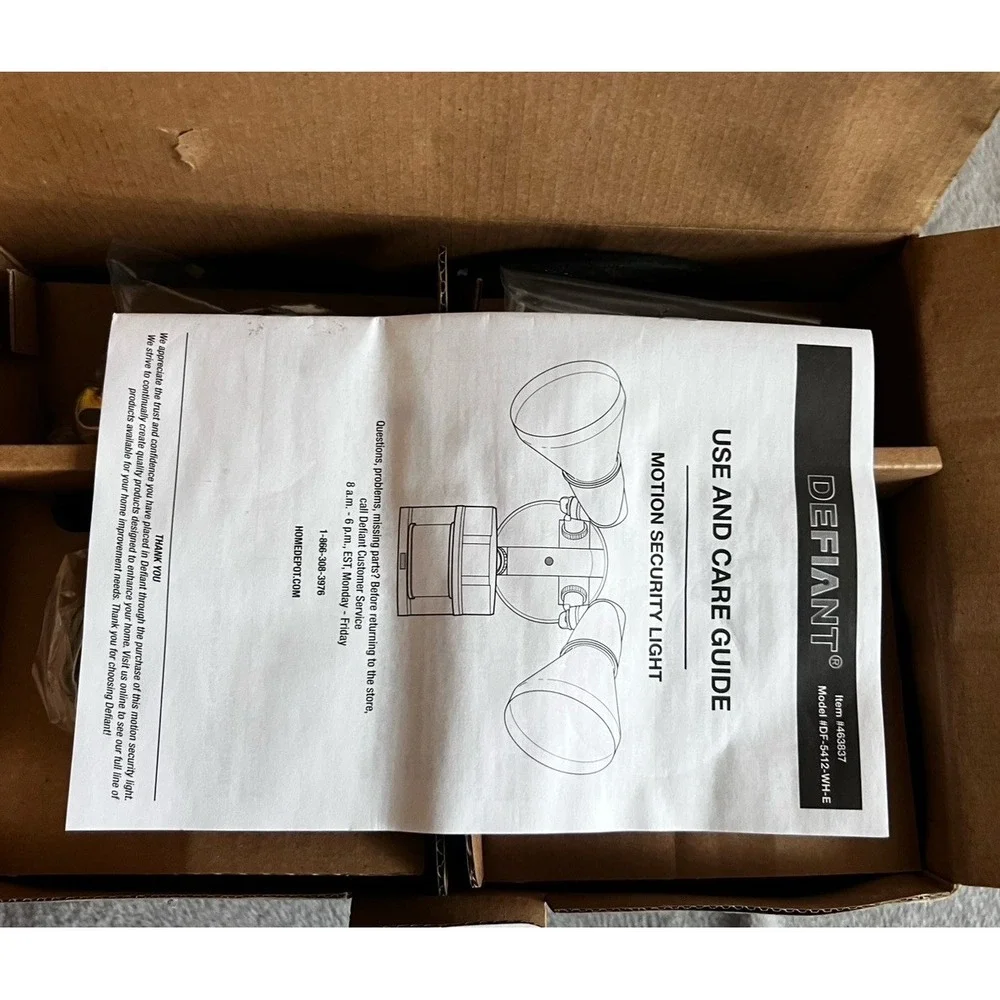Defiant Motion‎ Security Light 2-Pack White 180° Sensor Open Box Unused